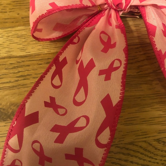 October is Breast Cancer Awareness Month- Ribbon Hair clip. - Picture 5 of 6